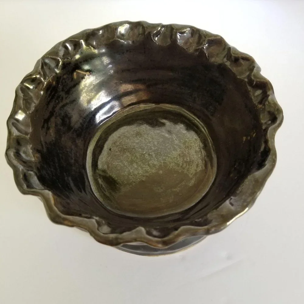 HANDMADE BLACK CLAY JEWELRY BOWL《393》fluted edge‎ black